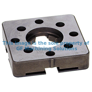 Hardened reference element for copper electrodes and workpieces.
Note: Must be mounted on the copper blank/workpiece before it is locked in a chuck.
Note: For graphite electrodes, spacer plate 3R-658.1E-S is required.