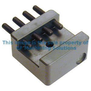 Unhardened holder for flat electrodes with max width 30 mm. To be mounted on 3R-651.7E-S, 3R-651.7E-XS or 3R-651.7E-P.