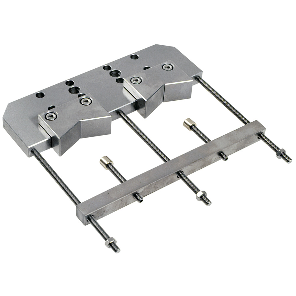 Holder for round workpieces up to 90 mm, or rectangular workpieces 100x90 mm.