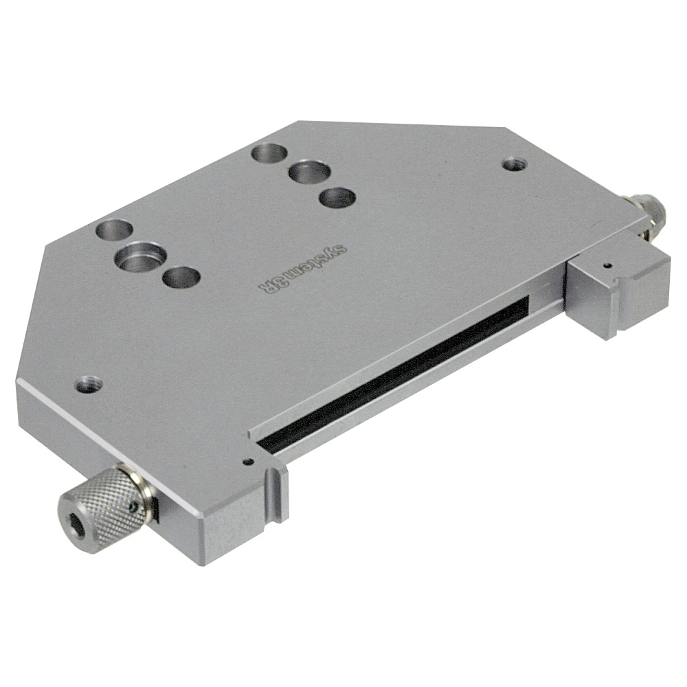 Vice with solid jaws for clamping rectangular workpieces up to 100 mm.